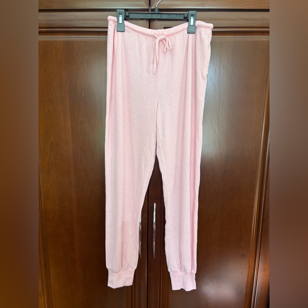 Victoria's Secret Light Pink Pajama Set - Size S - Picture 3 of 6